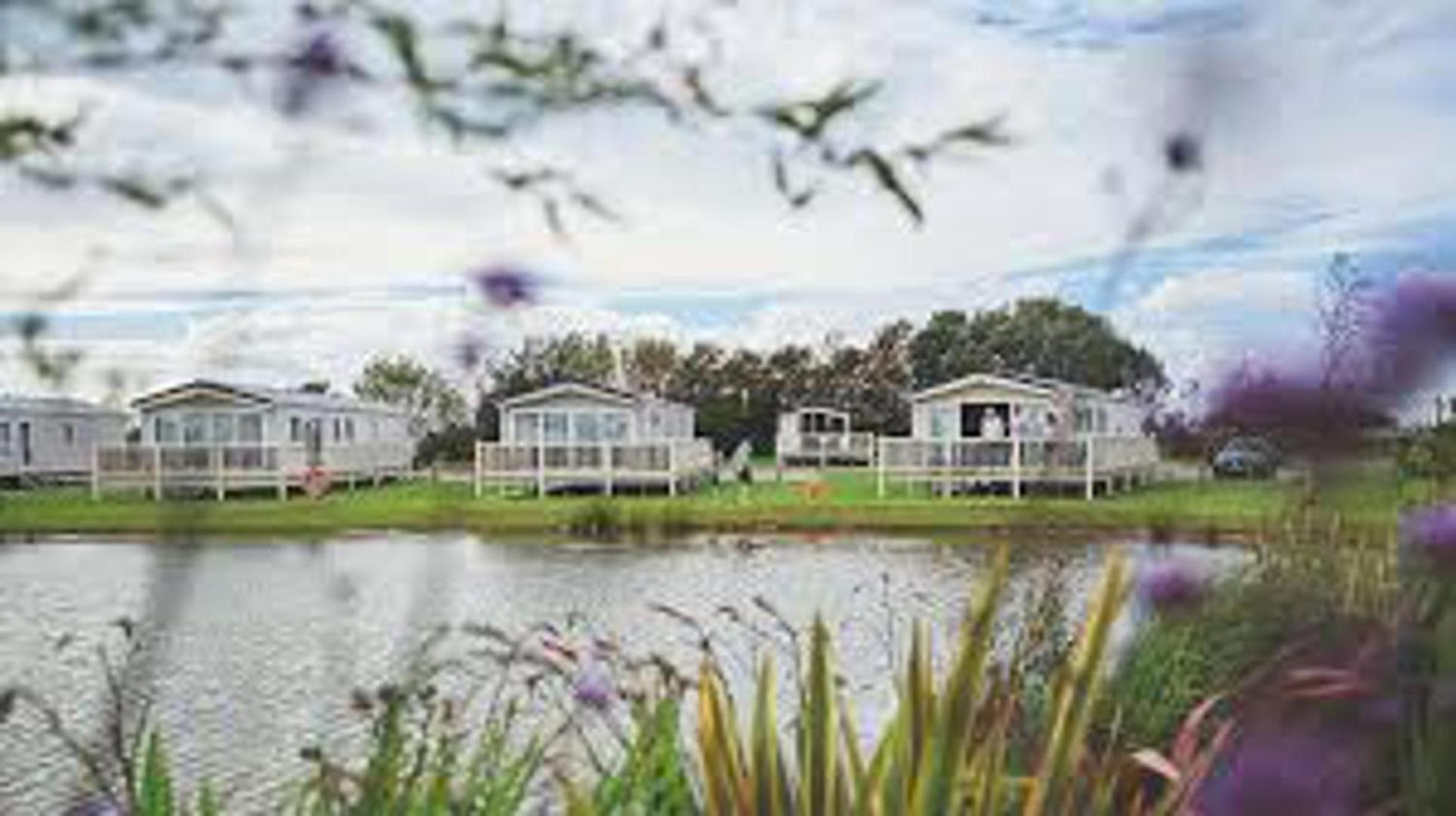 Chalet Premium Location - Sleeps 6 - Caravan On The Lakes Mablethorpe