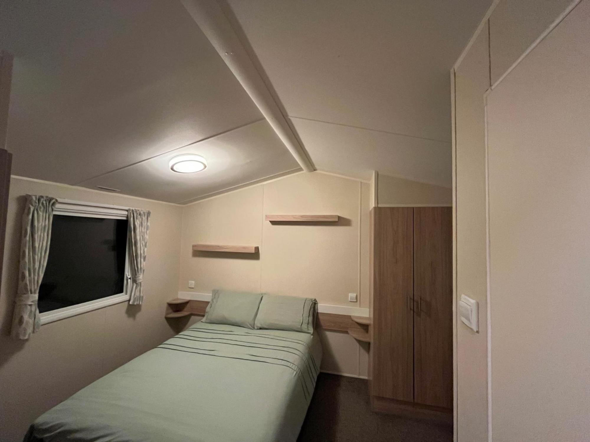 Premium Location - Sleeps 6 - Caravan On The Lakes Mablethorpe