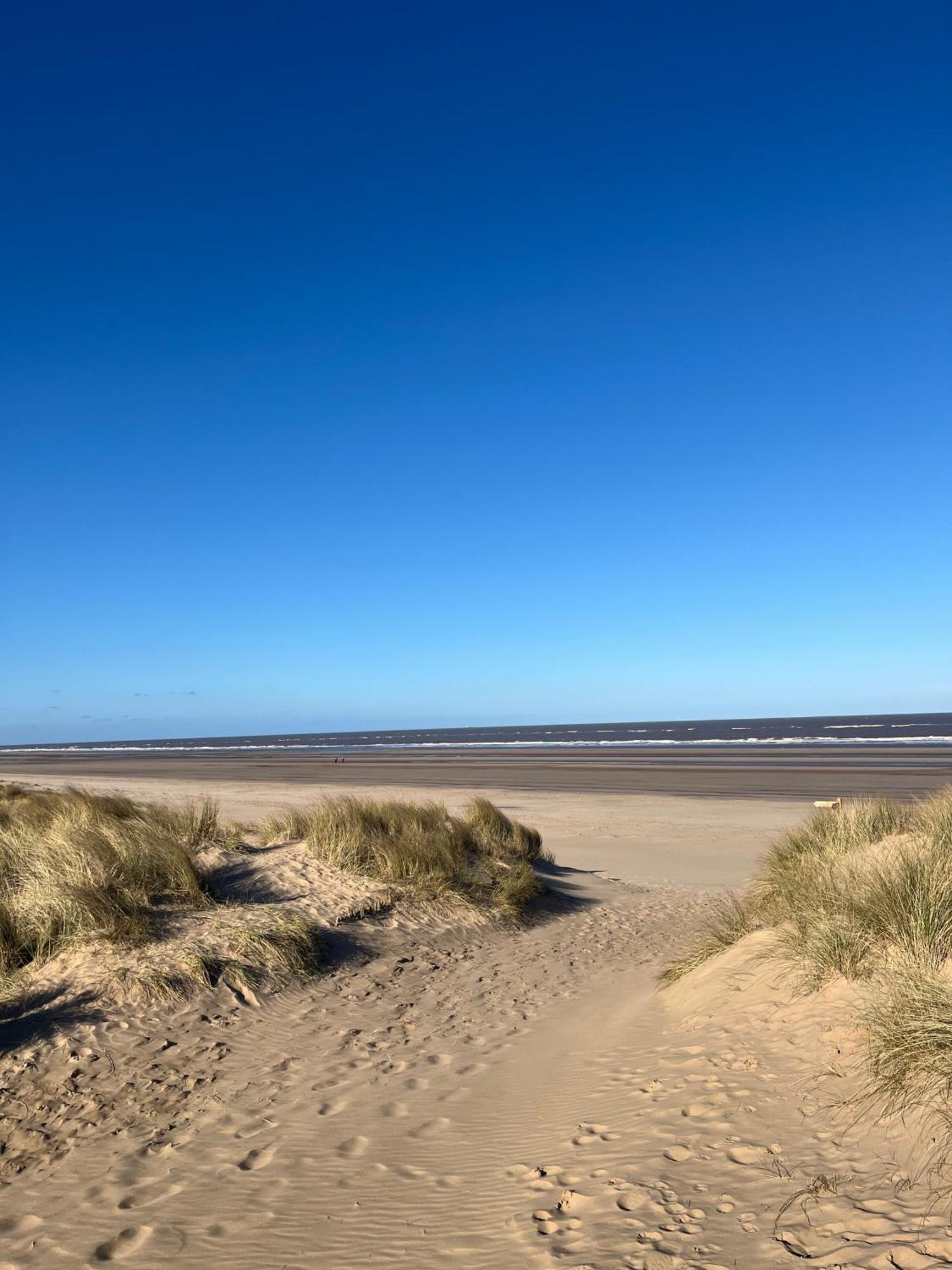 Premium Location - Sleeps 6 - Caravan On The Lakes Mablethorpe